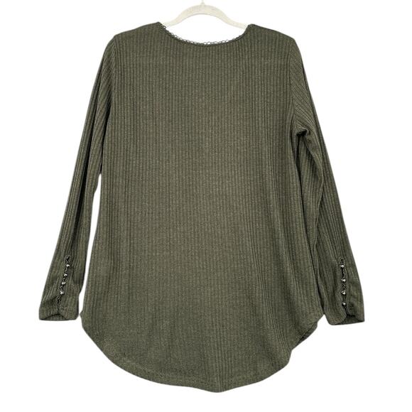 Amaryllis Olive Green V Neck Button Detail Ribbed Texture Long Sleeve Top XL - Picture 2 of 8